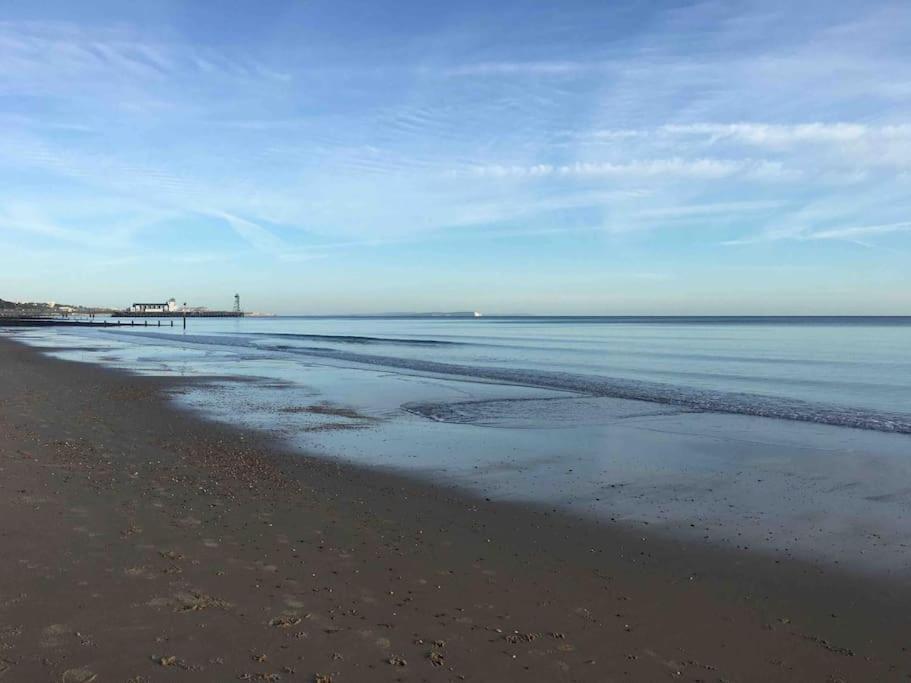 Bournemouth Cosy Retreat Leilighet Eksteriør bilde