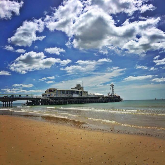 Bournemouth Cosy Retreat Leilighet Eksteriør bilde